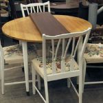 205 1075 DINING ROOM SET